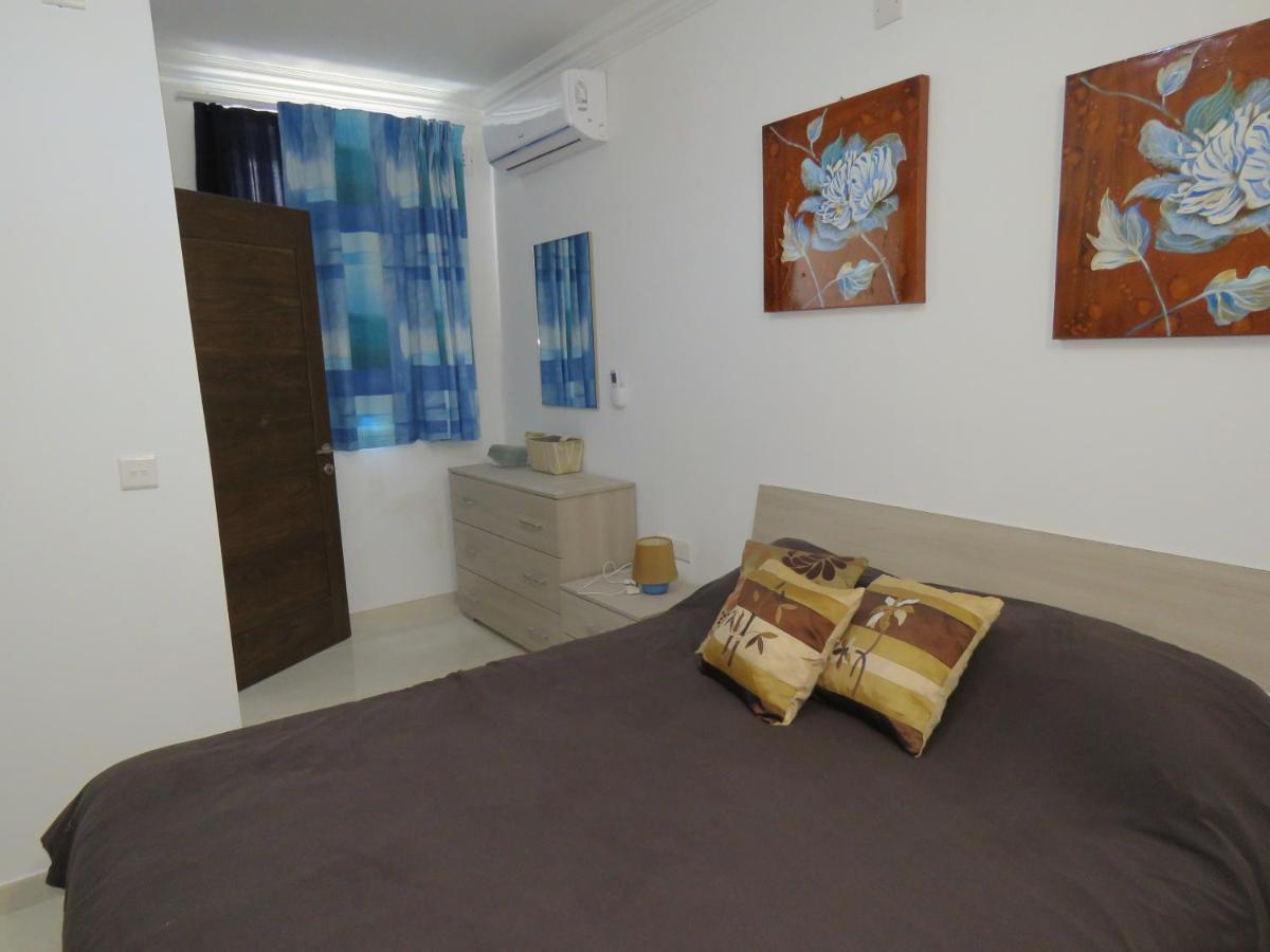 Aquamarine Sea Front Apartments - First Floor Marsaskala Exteriör bild